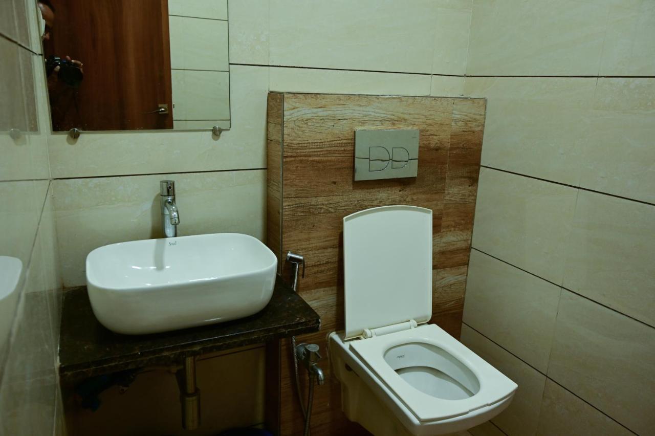 Hotel Diamora Residency Thane Ngoại thất bức ảnh