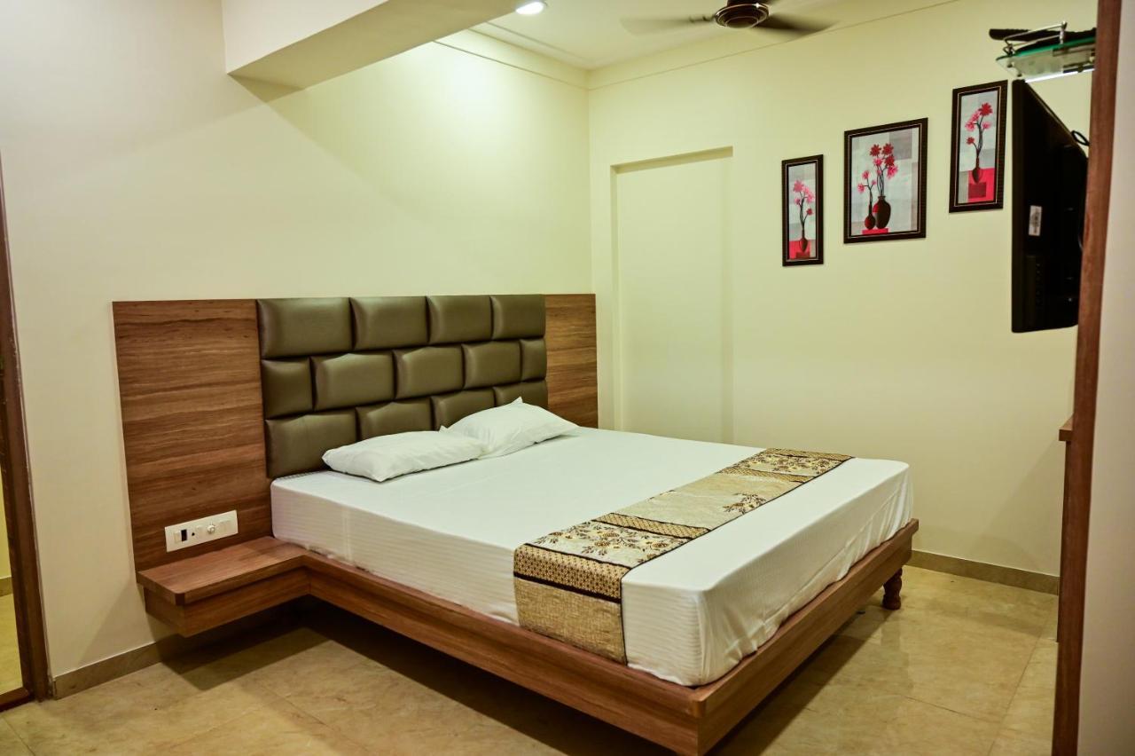 Hotel Diamora Residency Thane Ngoại thất bức ảnh